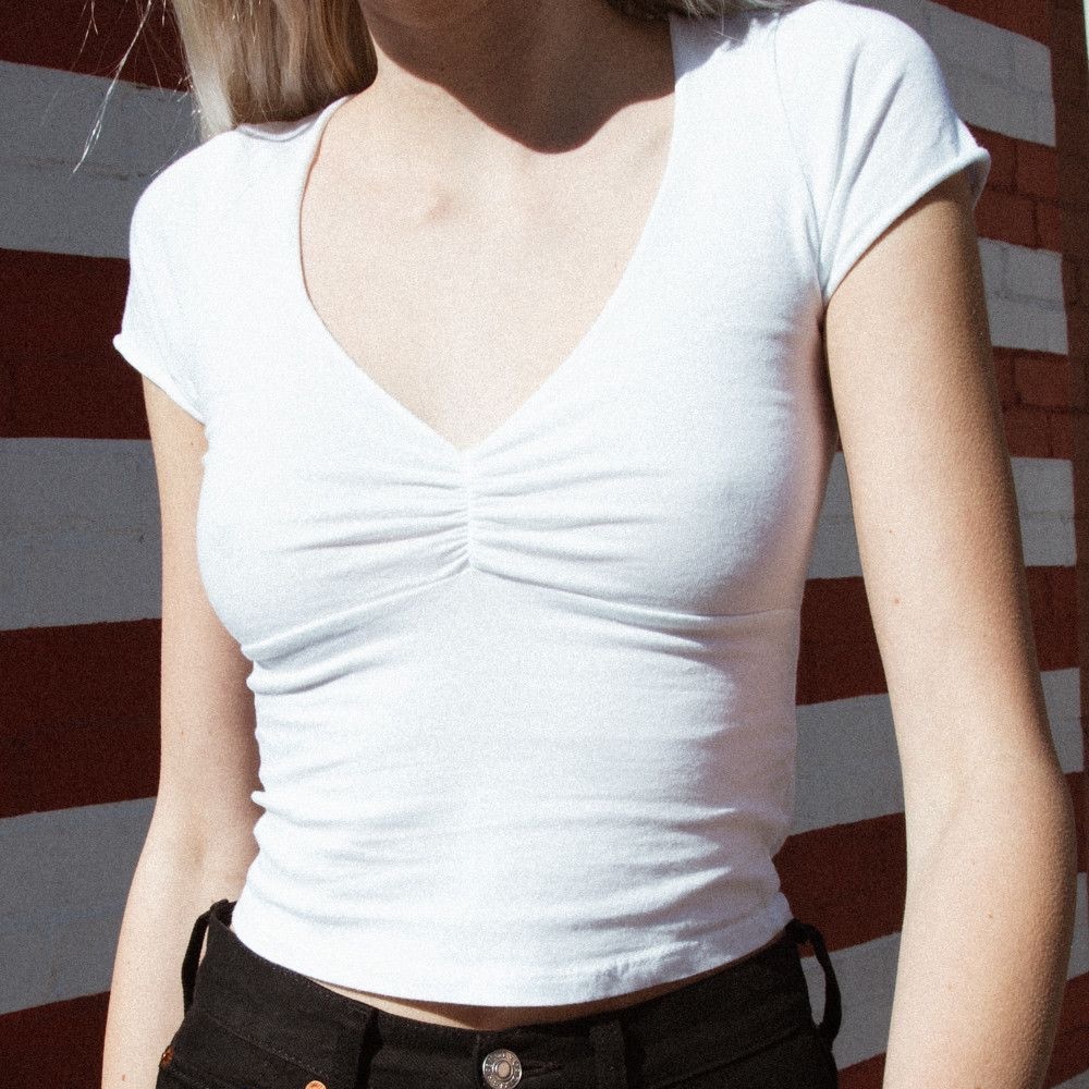 SOLD ON M*RCARI Brandy melville white Gina top